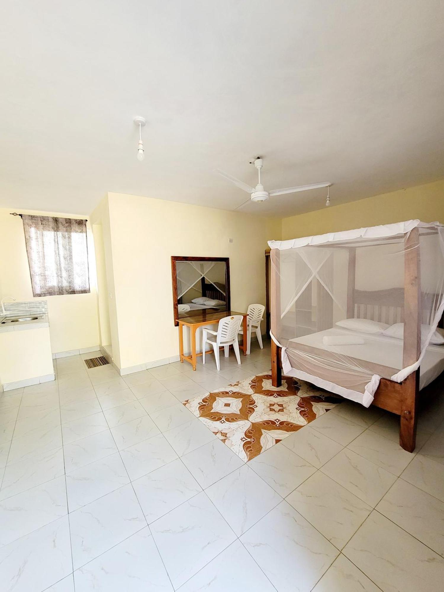 Casuarina Lounge Otel Malindi Dış mekan fotoğraf