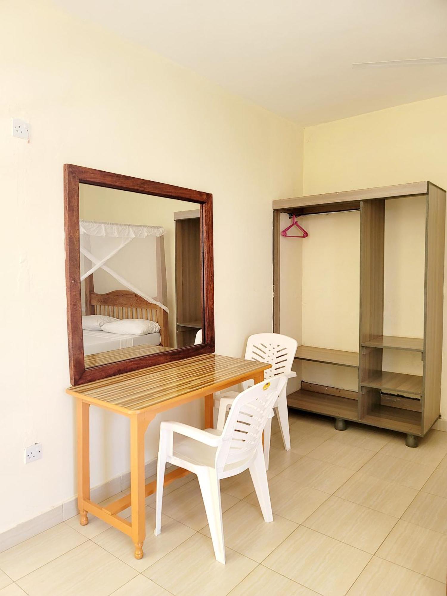Casuarina Lounge Otel Malindi Dış mekan fotoğraf
